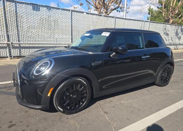 2023 MINI Hardtop Cooper for sale in Burlington, WA