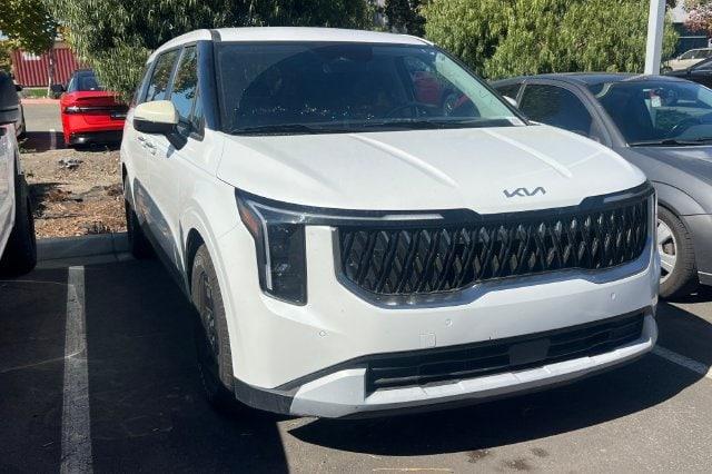 2025 Kia Carnival MPV LXS