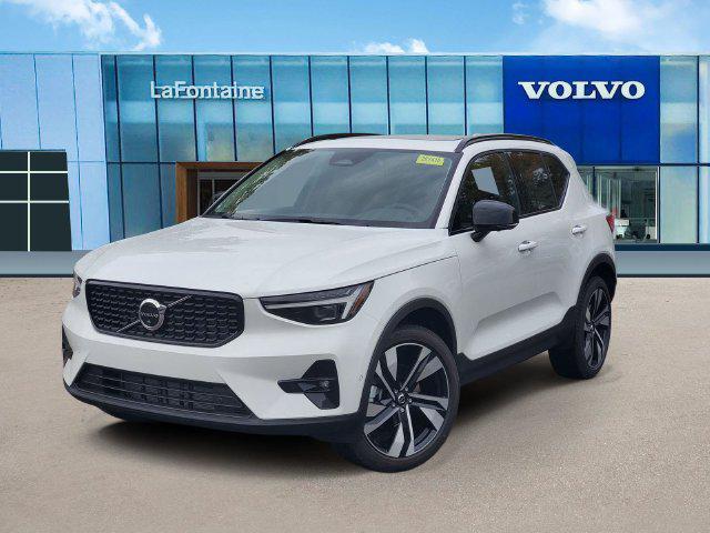 2026 Volvo XC40 Ultra, B5 AWD Gas mild hybrid, Dark for sale in Farmington Hills, MI