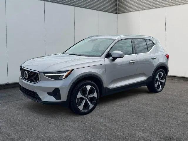2025 Volvo XC40 B5 Plus Bright Theme for sale in Kingsport, TN