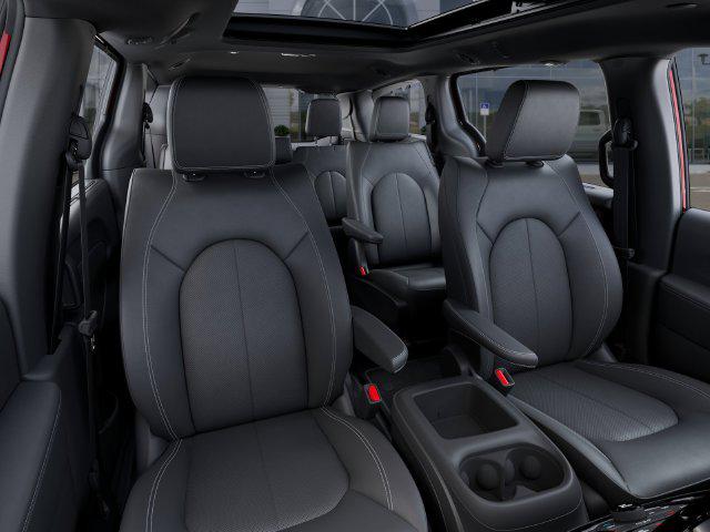 2027 Chrysler Pacifica Select AWD