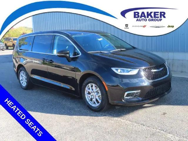 2024 Chrysler Pacifica Touring L for sale in Cadillac, MI