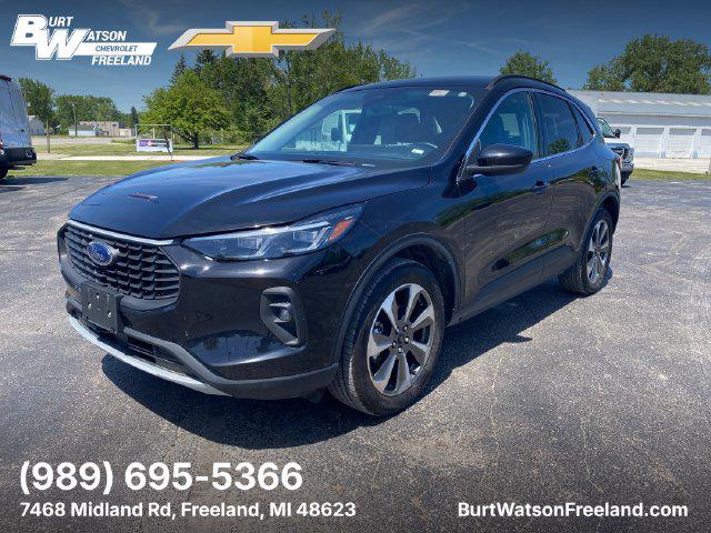 2025 Ford Escape Platinum for sale in Freeland, MI