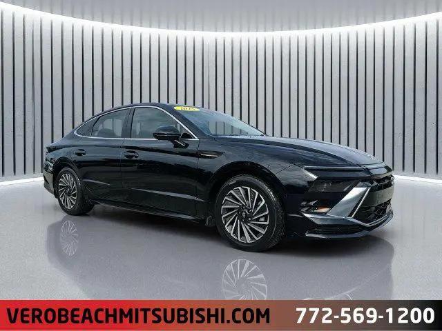2025 Hyundai Sonata Hybrid Limited for sale in Vero Beach, FL