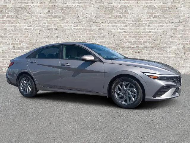 2025 Hyundai Elantra Hybrid Blue for sale in Midlothian, VA