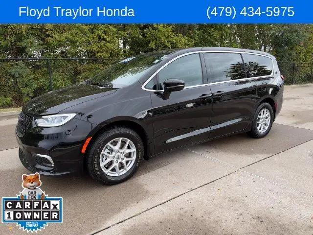 2025 Chrysler Pacifica Select for sale in Fort Smith, AR