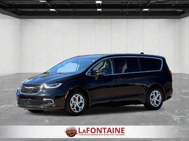 2024 Chrysler Pacifica Limited for sale in Lansing, MI