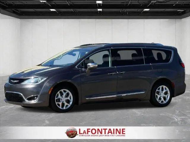 2020 Chrysler Pacifica Limited for sale in Lansing, MI