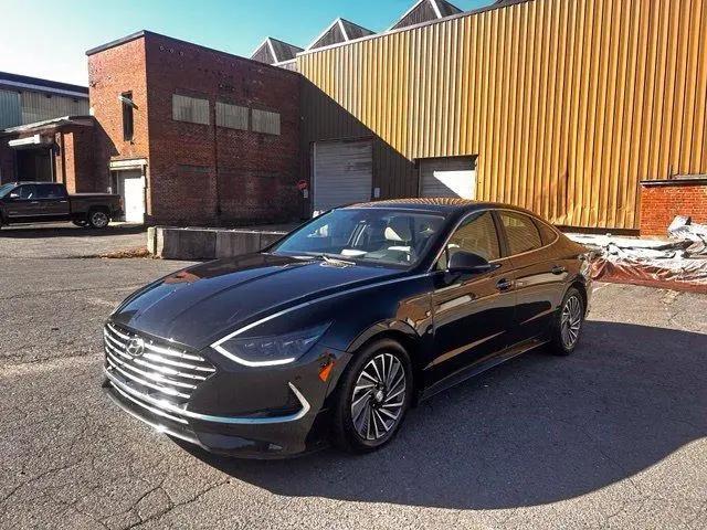 2023 Hyundai Sonata Hybrid Limited for sale in Bristol, CT