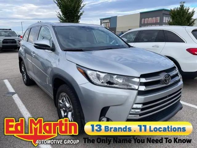 2019 Toyota Highlander Limited Platinum for sale in Noblesville, IN