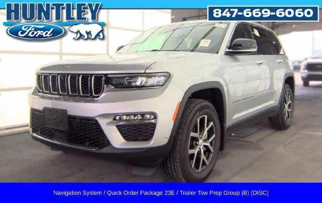 2023 Jeep Grand Cherokee Limited 4x4 for sale in Huntley, IL