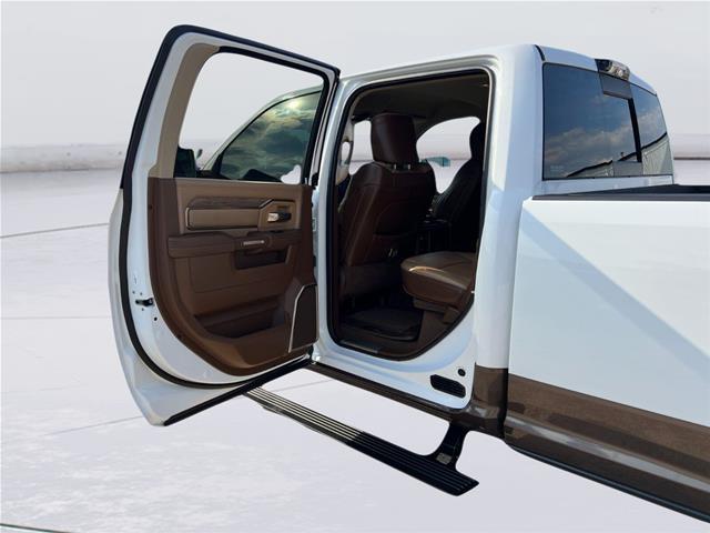 2022 Ram 3500 Limited Longhorn Crew Cab 4x4 8 Box