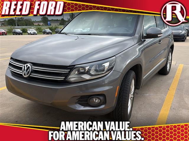 2016 Volkswagen Tiguan SE for sale in Harrisonville, MO