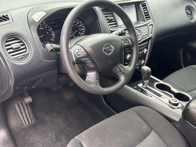2020 Nissan Pathfinder S 4WD 2020 Nissan Pathfinder S 4WD
