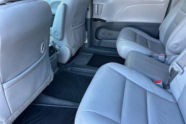 2018 Toyota Sienna XLE 8 Passenger