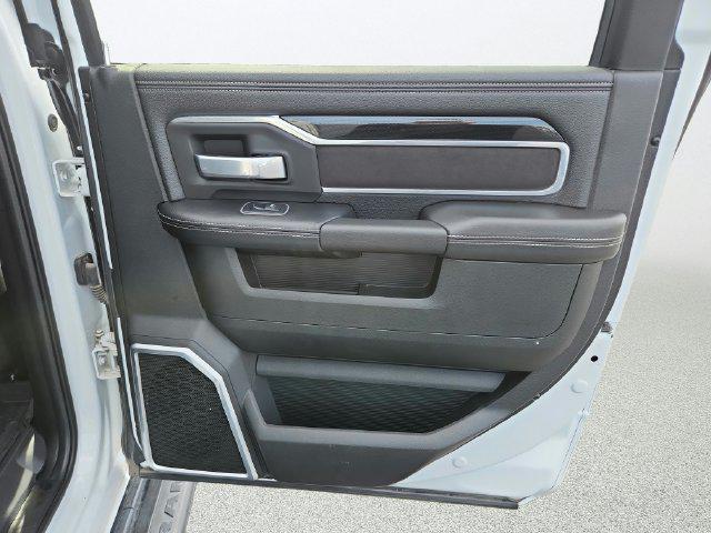 2023 Ram 2500 Laramie Crew Cab 4x4 64 Box