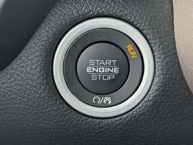 2022 Ram 1500 Laramie Crew Cab 4x4 57 Box