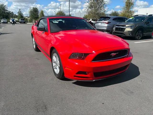 2013 Ford Mustang V6