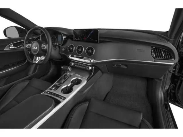 2022 Kia Stinger GT1