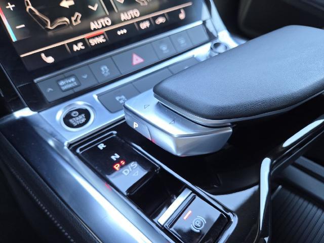 2024 Audi e-tron S line Premium quattro