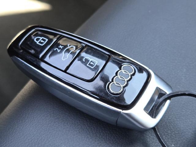 2024 Audi e-tron S line Premium quattro