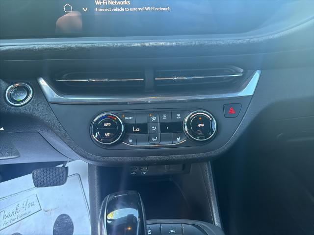 2024 Buick NV Preferred FWD