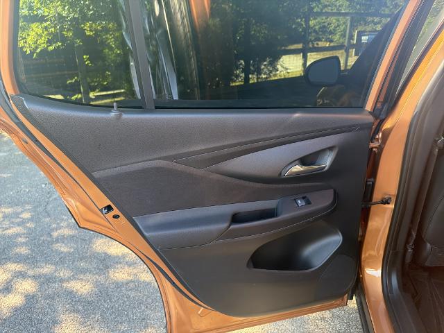 2024 Buick NV Preferred FWD