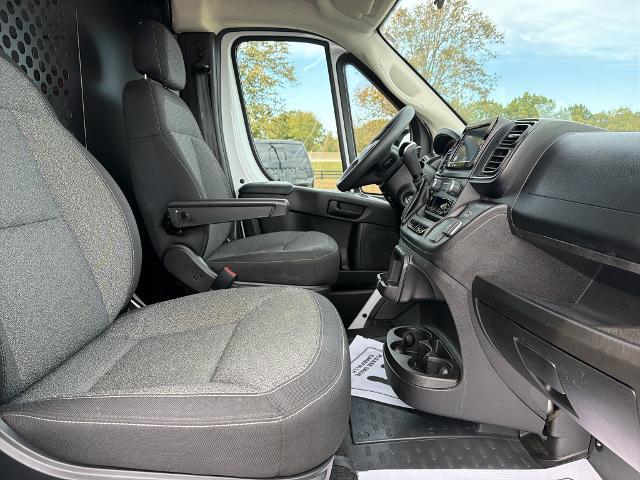2025 Ram ProMaster 2500 Cargo Van Tradesman Low Roof 136 WB w/Pass Seat