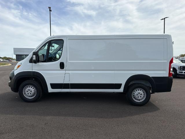 2025 Ram ProMaster 2500 Cargo Van Tradesman Low Roof 136 WB w/Pass Seat