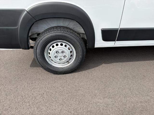 2025 Ram ProMaster 2500 Cargo Van Tradesman Low Roof 136 WB w/Pass Seat