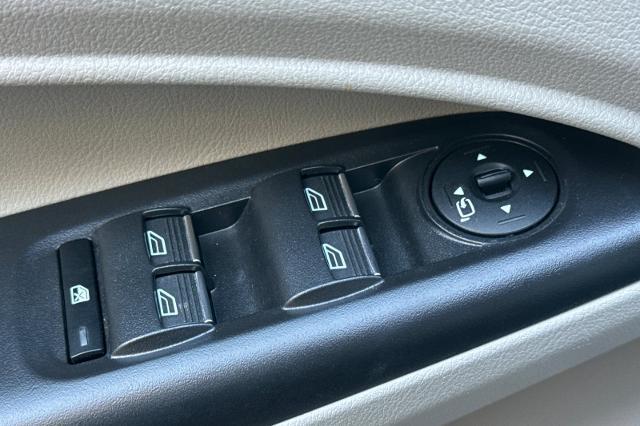 2023 Ford Transit Connect Titanium Passenger Wagon