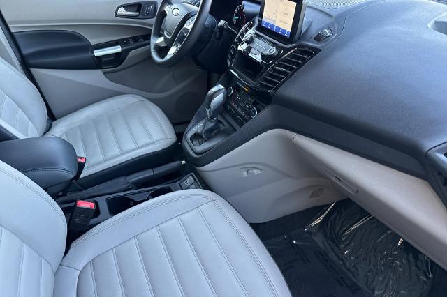 2023 Ford Transit Connect Titanium Passenger Wagon