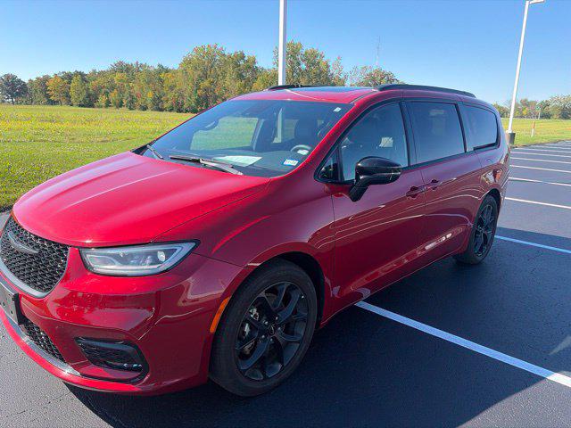 2025 Chrysler Pacifica Limited