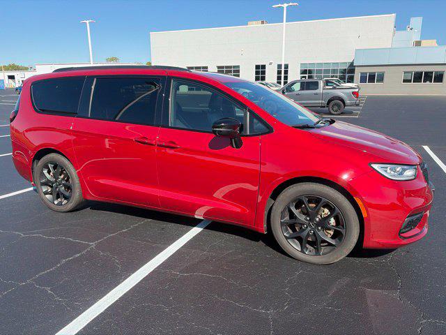 2025 Chrysler Pacifica Limited