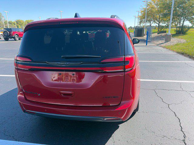 2025 Chrysler Pacifica Limited
