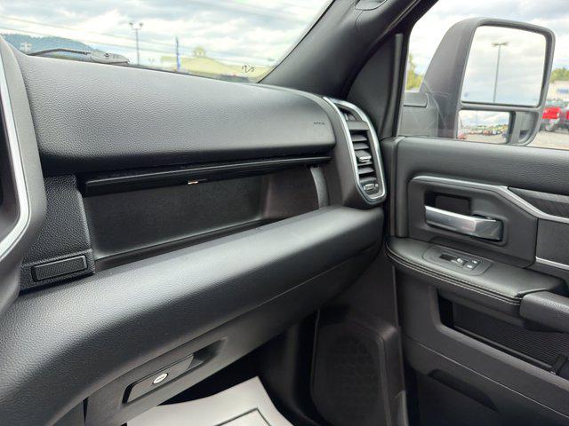 2026 Ram 2500 Big Horn Crew Cab 4x4 64 Box