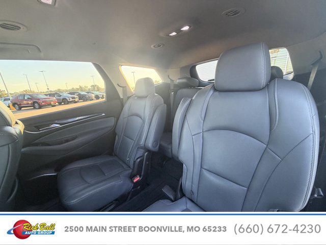 2020 Buick Enclave AWD Essence