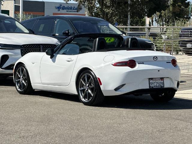 2021 Mazda MX-5 Sport