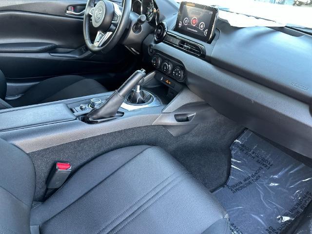 2021 Mazda MX-5 Sport