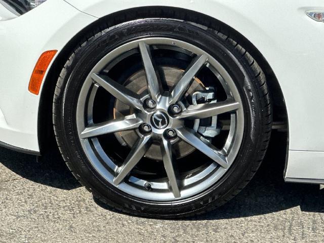 2021 Mazda MX-5 Sport