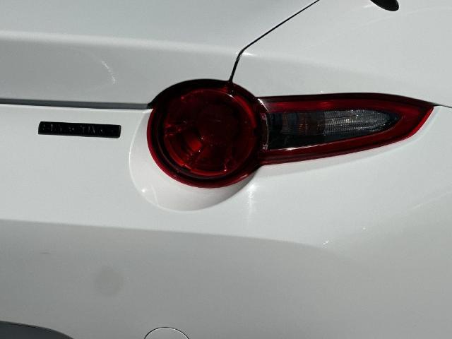 2021 Mazda MX-5 Sport