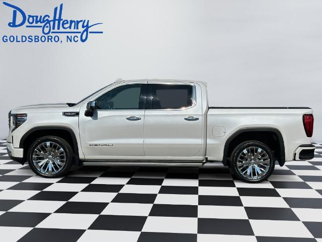 2023 GMC Sierra 1500 4WD Crew Cab Short Box Denali