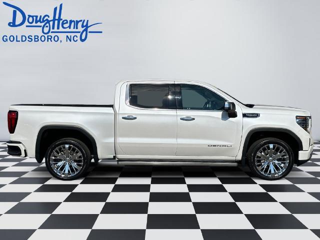 2023 GMC Sierra 1500 4WD Crew Cab Short Box Denali