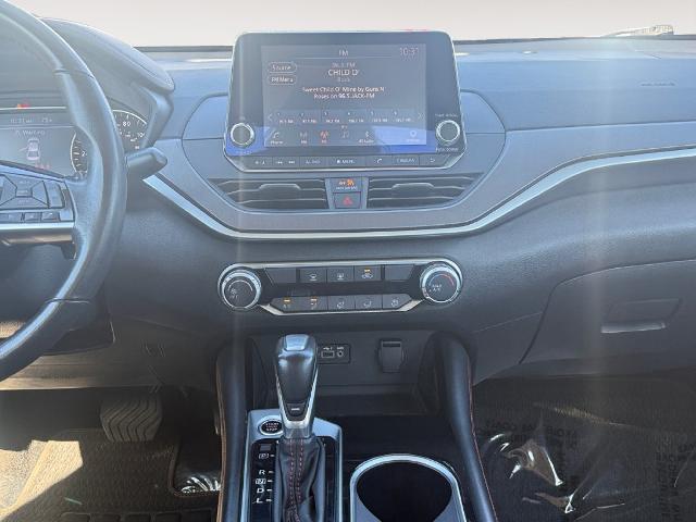 2025 Nissan Altima SR FWD
