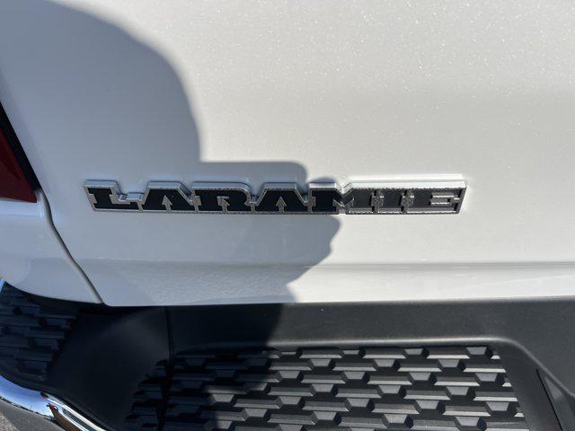 2025 Ram 1500 Laramie Crew Cab 4x4 64 Box