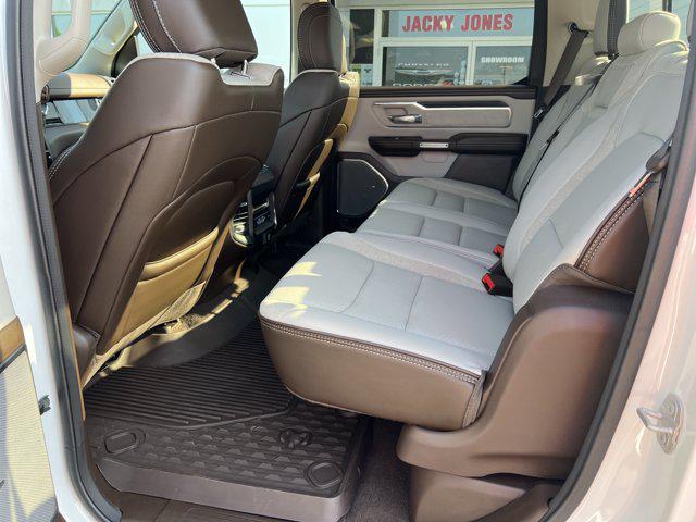 2025 Ram 1500 Laramie Crew Cab 4x4 64 Box