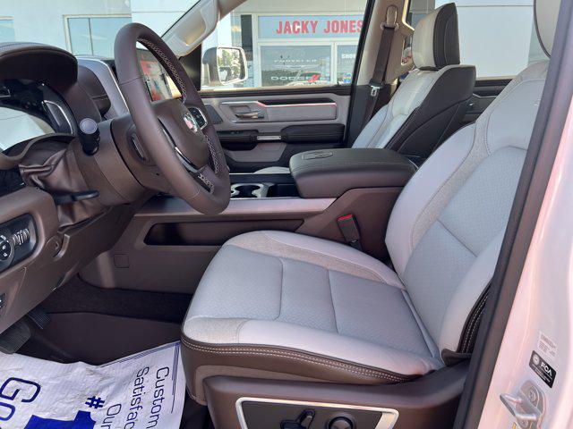 2025 Ram 1500 Laramie Crew Cab 4x4 64 Box