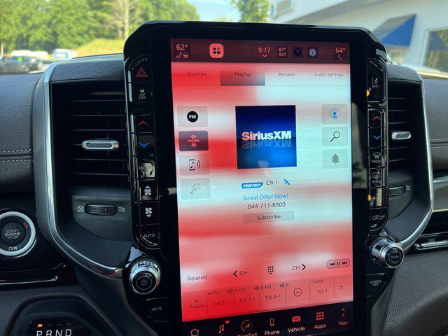 2025 Ram 1500 Laramie Crew Cab 4x4 64 Box