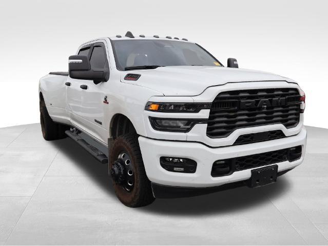 2025 Ram 3500 Big Horn Crew Cab 4x4 8 Box