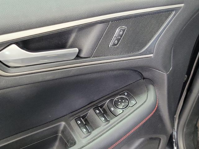 2021 Ford Edge ST-Line